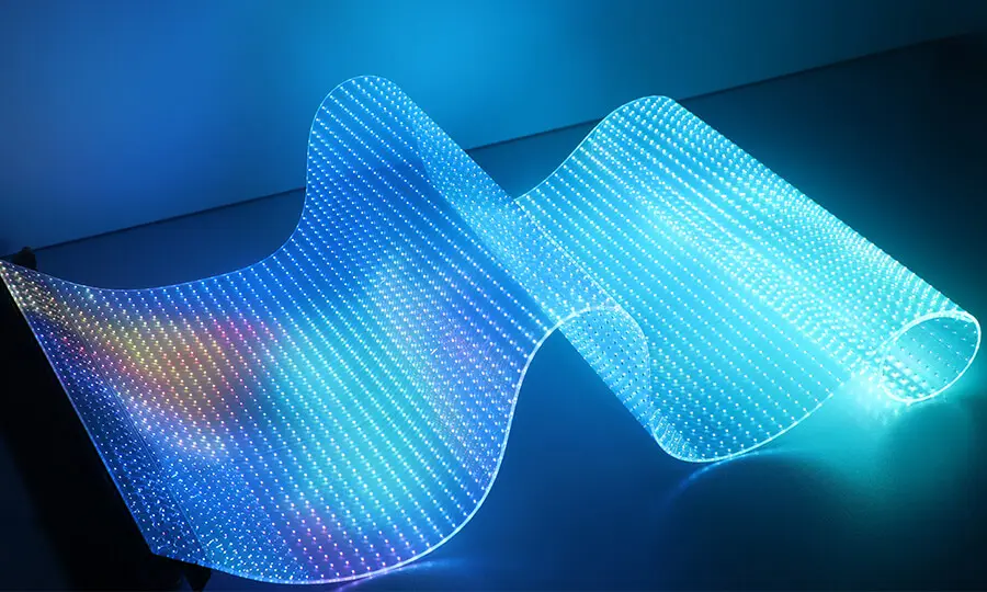 Transparentni LED film — detalj